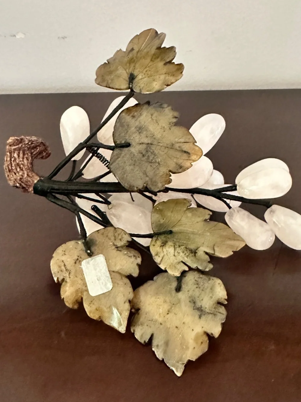 VTG MCM Creamy White Banded Onyx Stone Grape Cluster w/Carved Green Leaf W wibuy